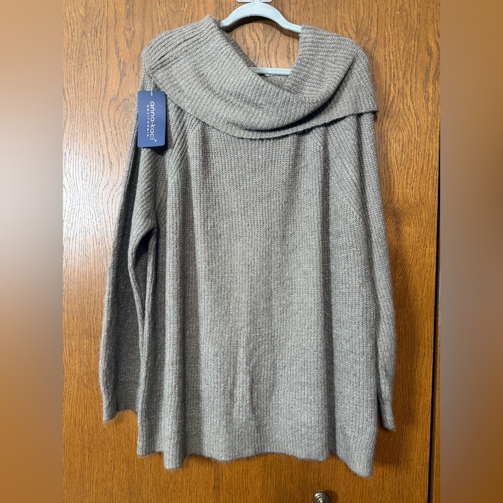 Anna Kaci green Cowl Neck Sweater NWT